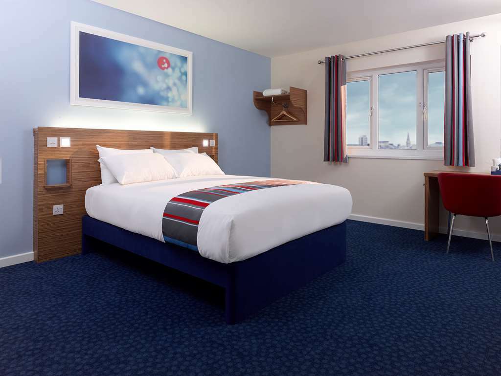 Travelodge London Central Bank 客房 照片