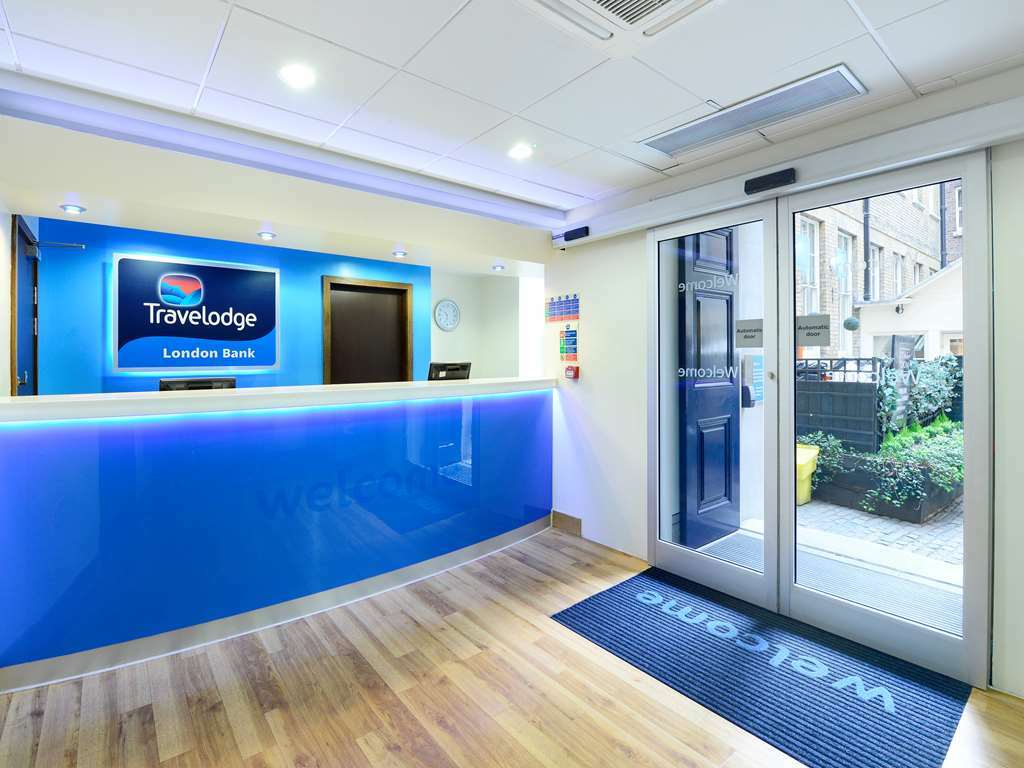 Travelodge London Central Bank 内观 照片